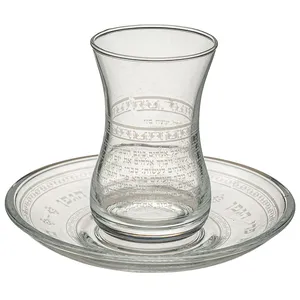 כוס זכוכית 10 ס"מ מודפסת עם צלוחית קרמיקה.